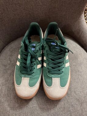 adidas samba Green Suede Sneakers with Cream Stripes new